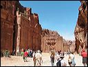 71a-petra_carvings